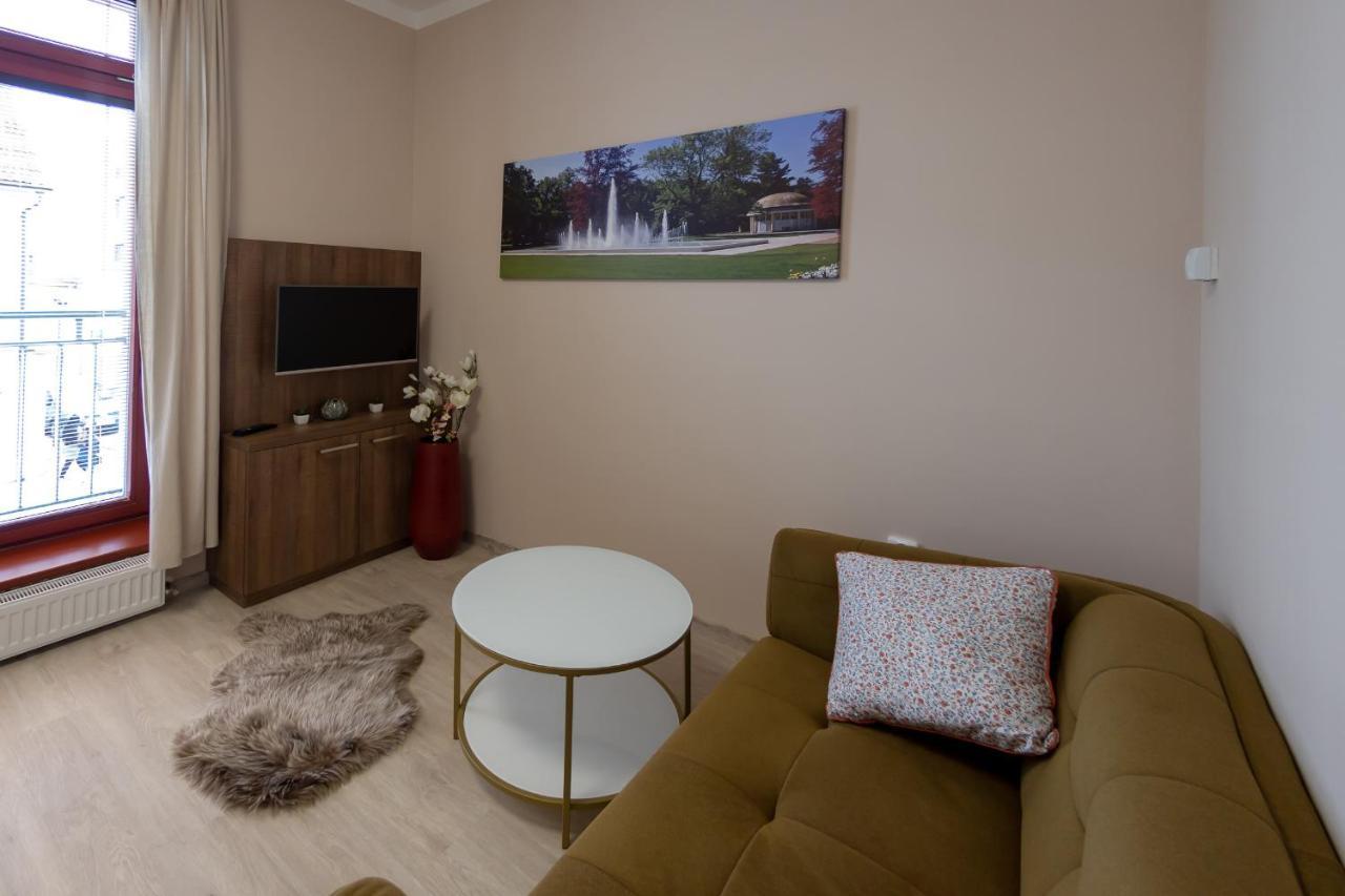 Penzion Apartmany Resident Подєбради Екстер'єр фото