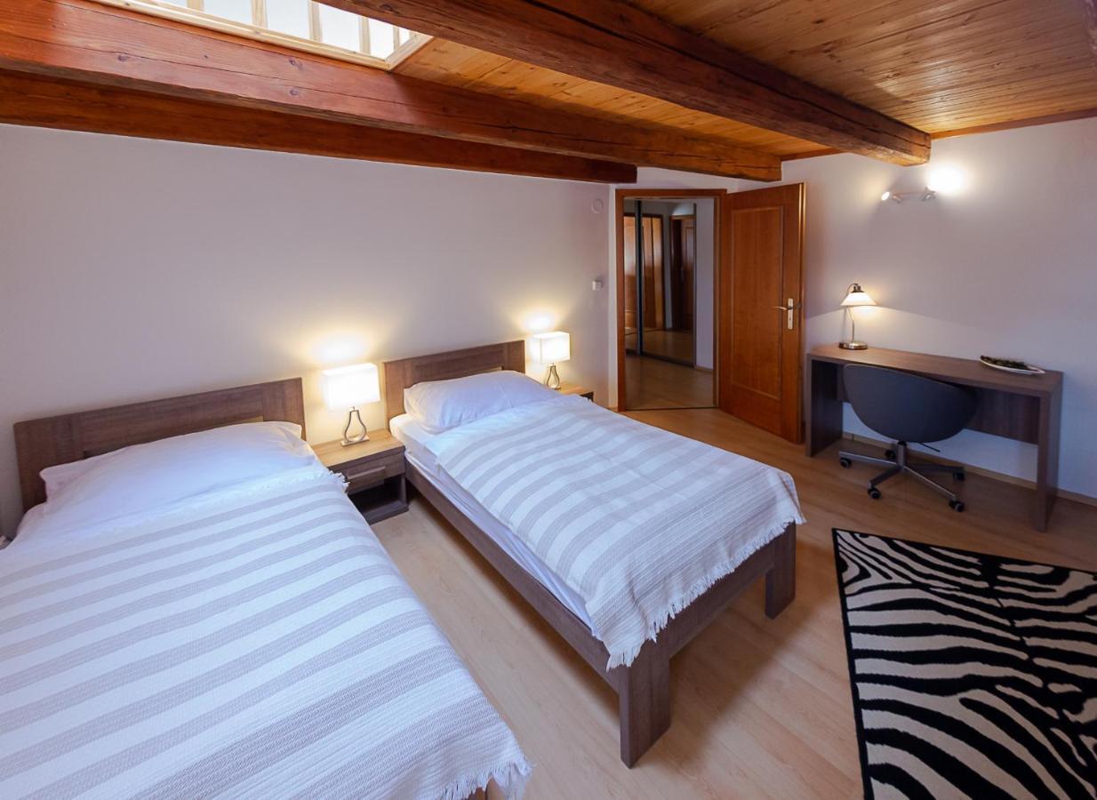 Penzion Apartmany Resident Подєбради Екстер'єр фото